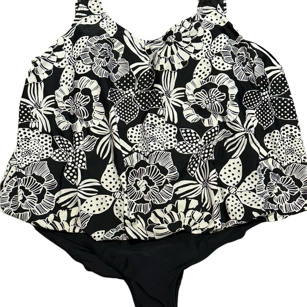 Malibu Women’s 26W Black and White Floral One Piece Swimsuit